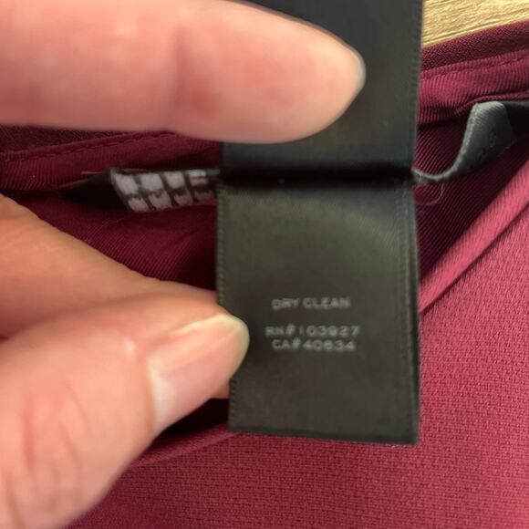 Marc by Marc Jacobs Applique Short Sleeve Blouse Dark Cherry Sz 0 Designer Flaw - Picture 6 of 8